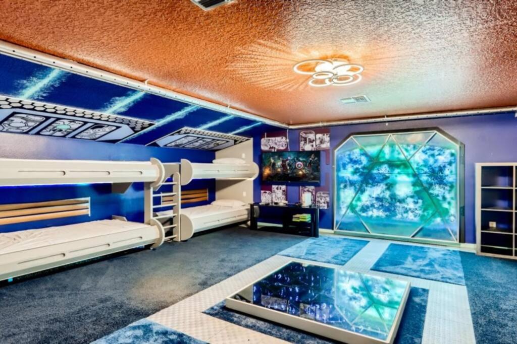The Marvel Mansion 5Br Pool Home Near Disney World أورلاندو المظهر الخارجي الصورة