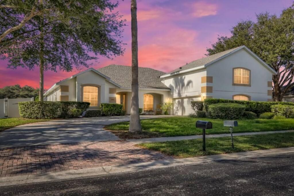 The Marvel Mansion 5Br Pool Home Near Disney World أورلاندو المظهر الخارجي الصورة