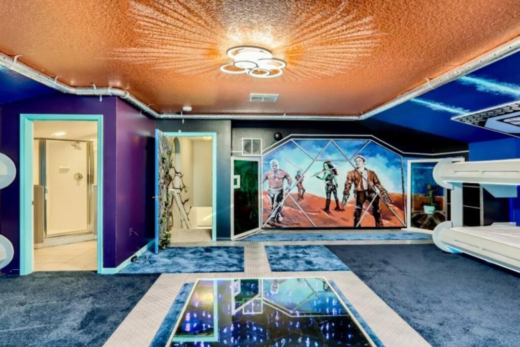 The Marvel Mansion 5Br Pool Home Near Disney World أورلاندو المظهر الخارجي الصورة