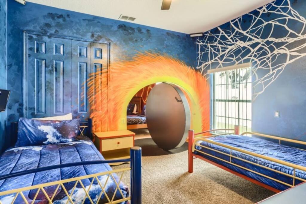 The Marvel Mansion 5Br Pool Home Near Disney World أورلاندو المظهر الخارجي الصورة