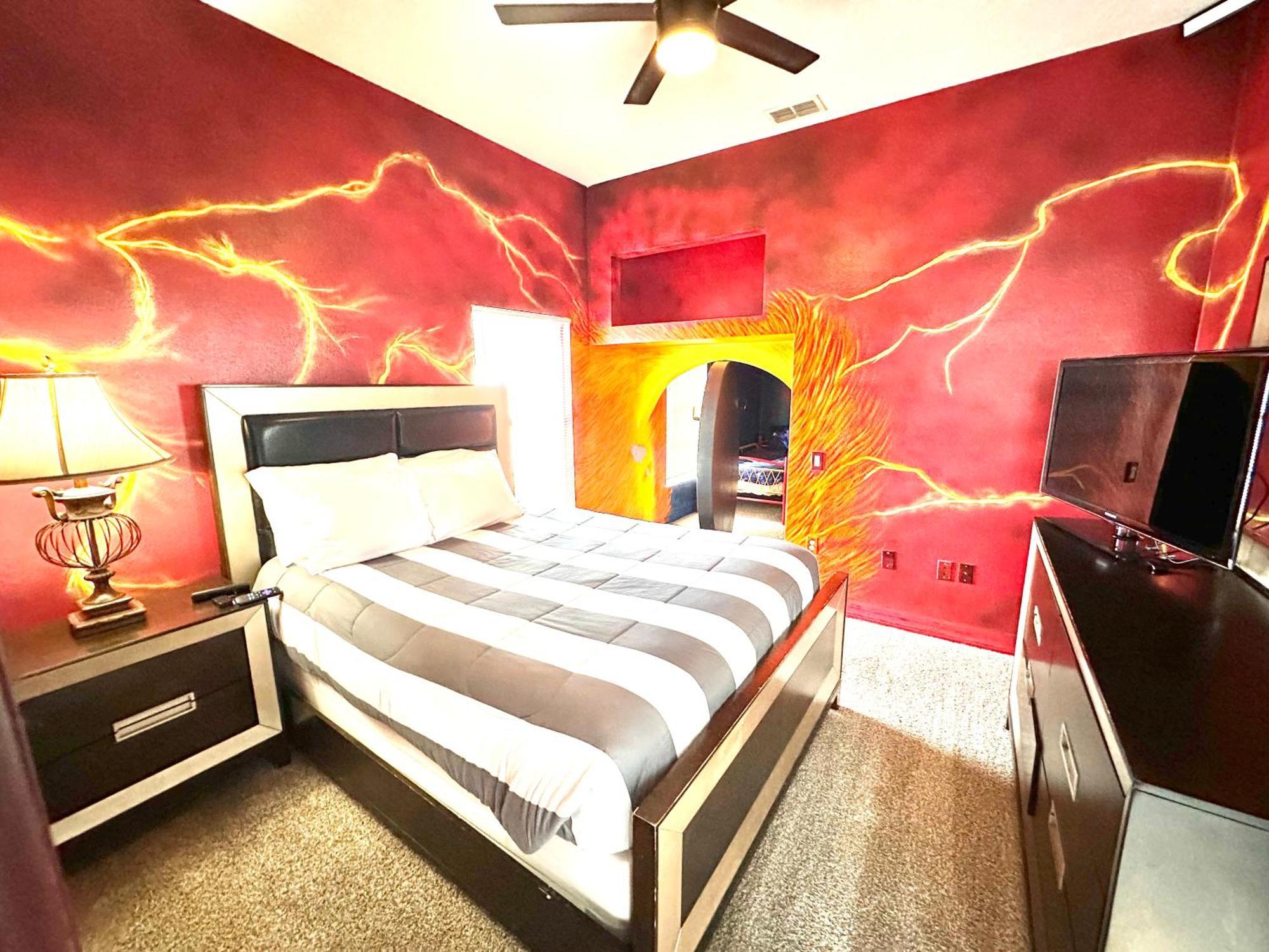 The Marvel Mansion 5Br Pool Home Near Disney World أورلاندو الغرفة الصورة